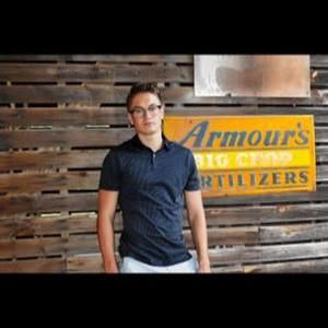 Meet your Posher, Luke