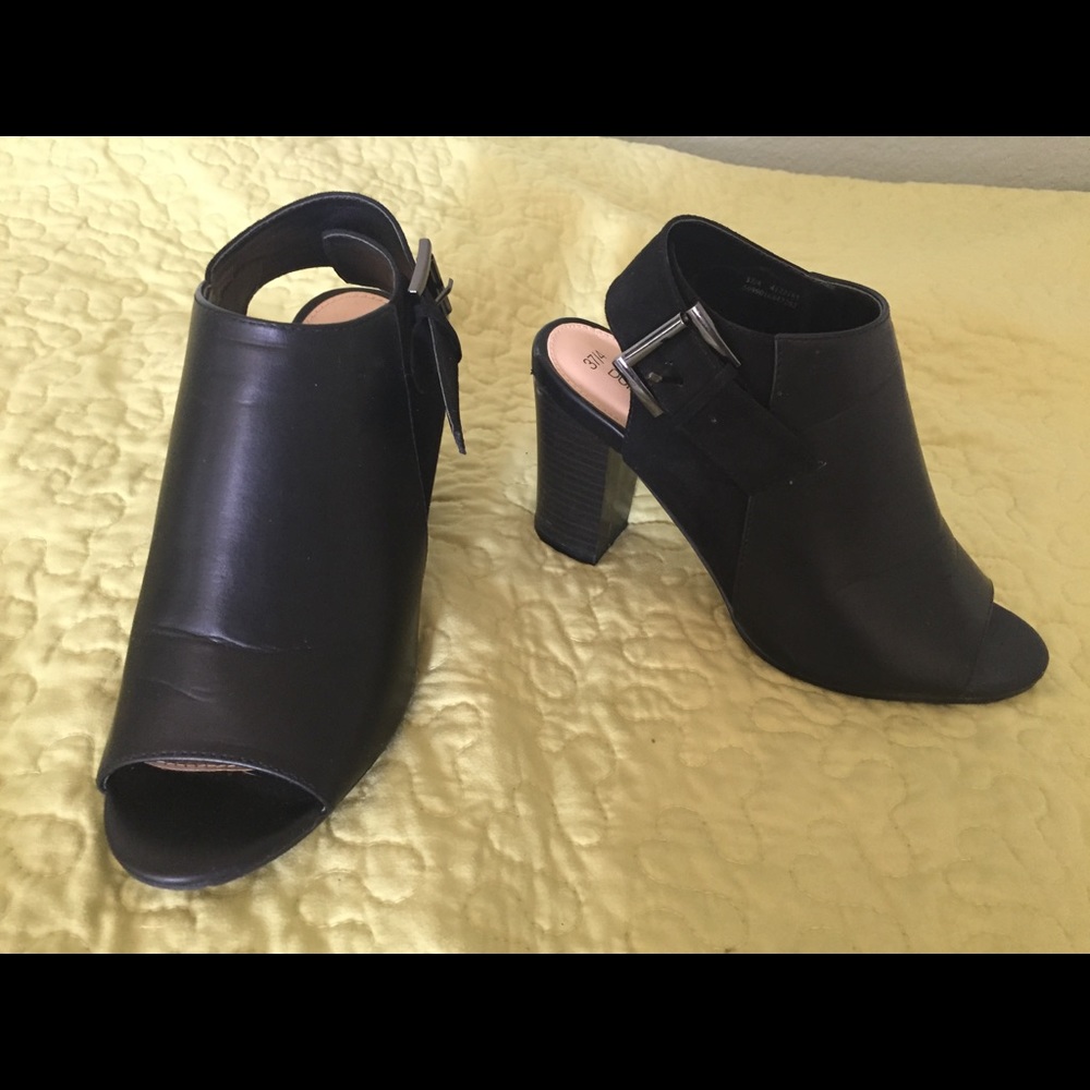 Black heels