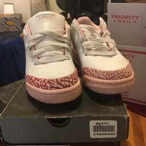 Jordan 23 classics kids size 6Y