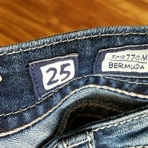 Jean shorts like new