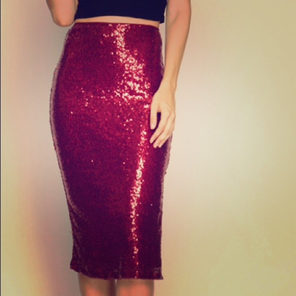💿Available in Sequins Burgundy and BLACK ONLY💿