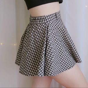 High waisted plaid skirt