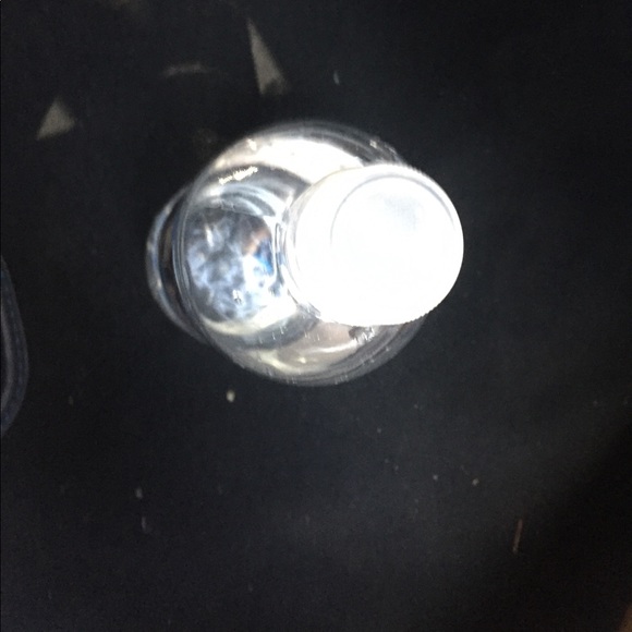 Water bottle - Picture 2 of 4