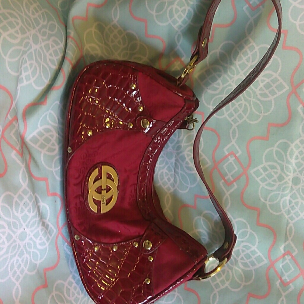 Ecko red