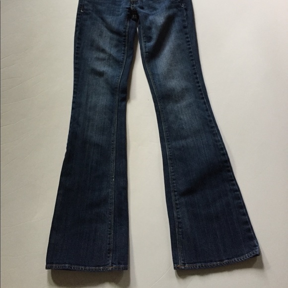 american eagle low waisted flare jeans