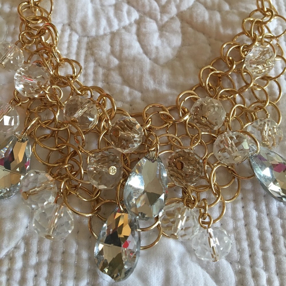 Costume Jewelry-gold statement Necklace