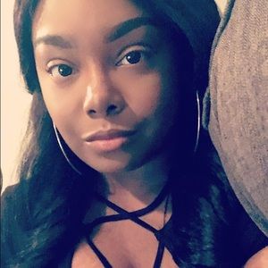 Meet your Posher, Jada