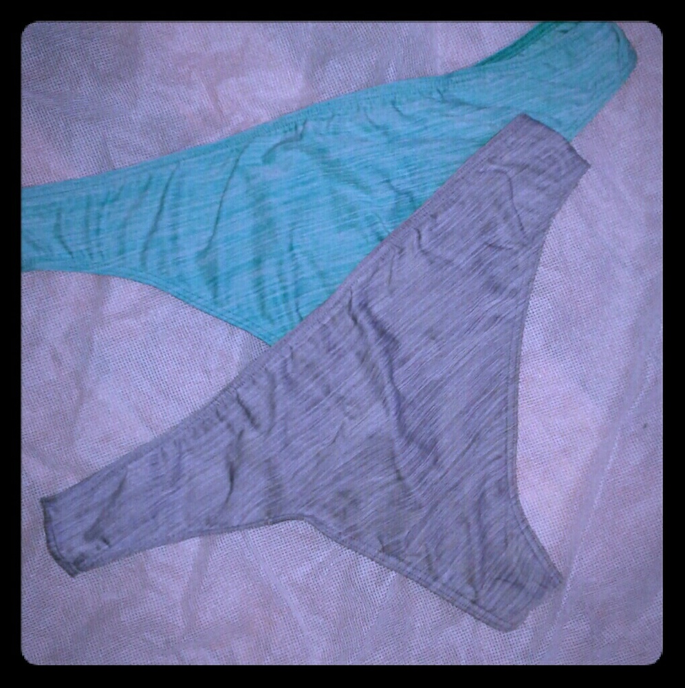 VS thong set of 2