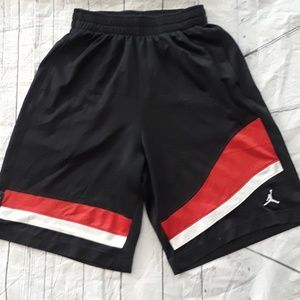 Jordan's basketball shorts size small