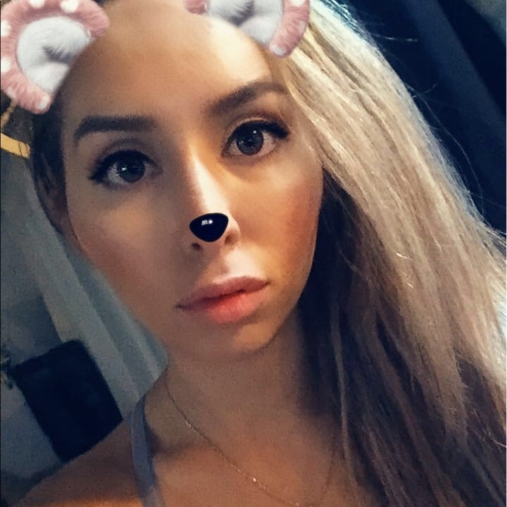 Meet your Posher, Mari