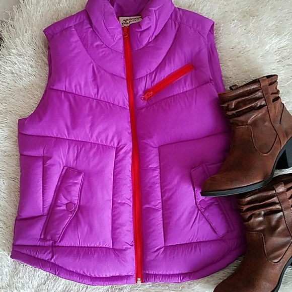 Arizona Jean Company Jackets & Blazers - Chic Puffer Vest