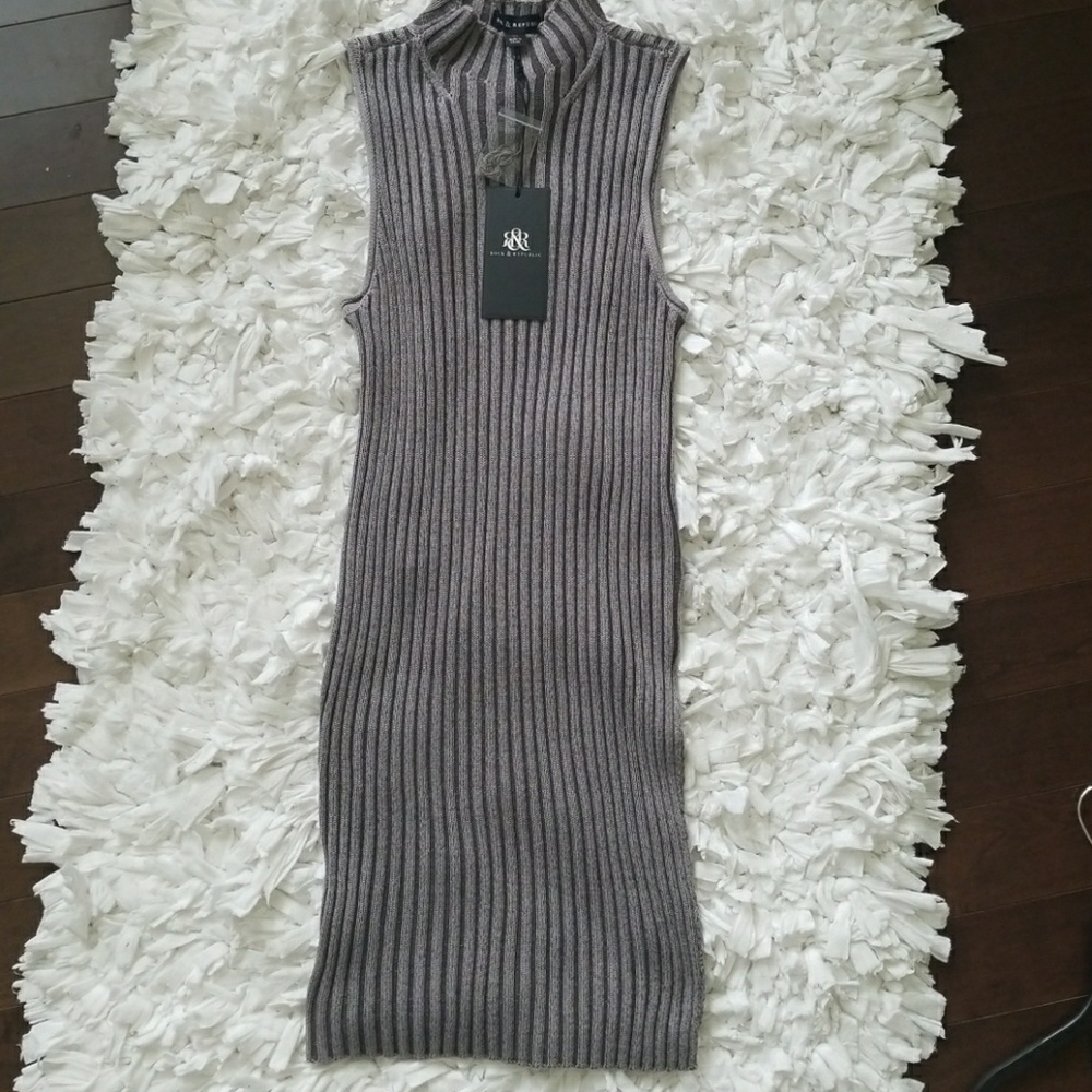 Rock & Republic Sleeveless Tunic with Side Slit
