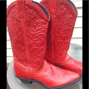 Acme cowboy boots size 6