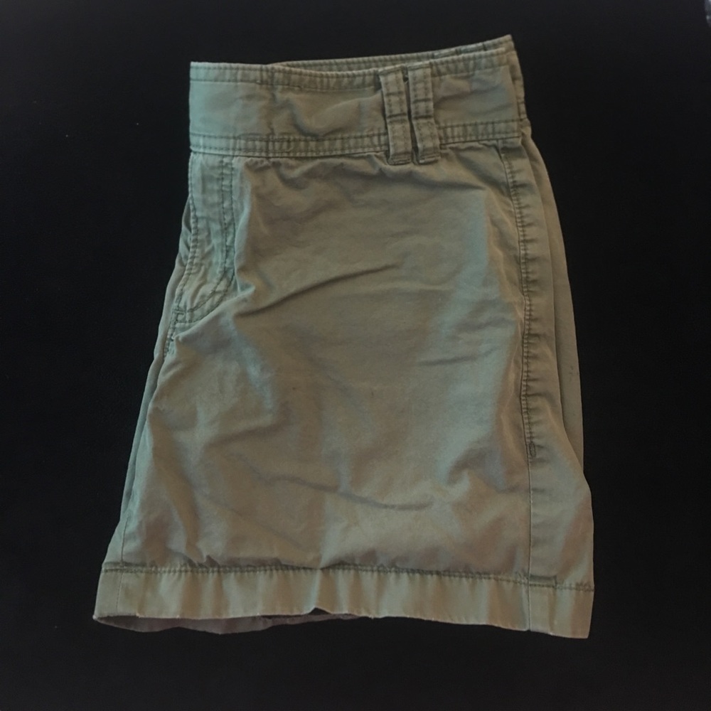 Banana Republic army green shorts