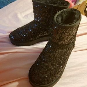 Hidden wedge sequin boots IIJIN