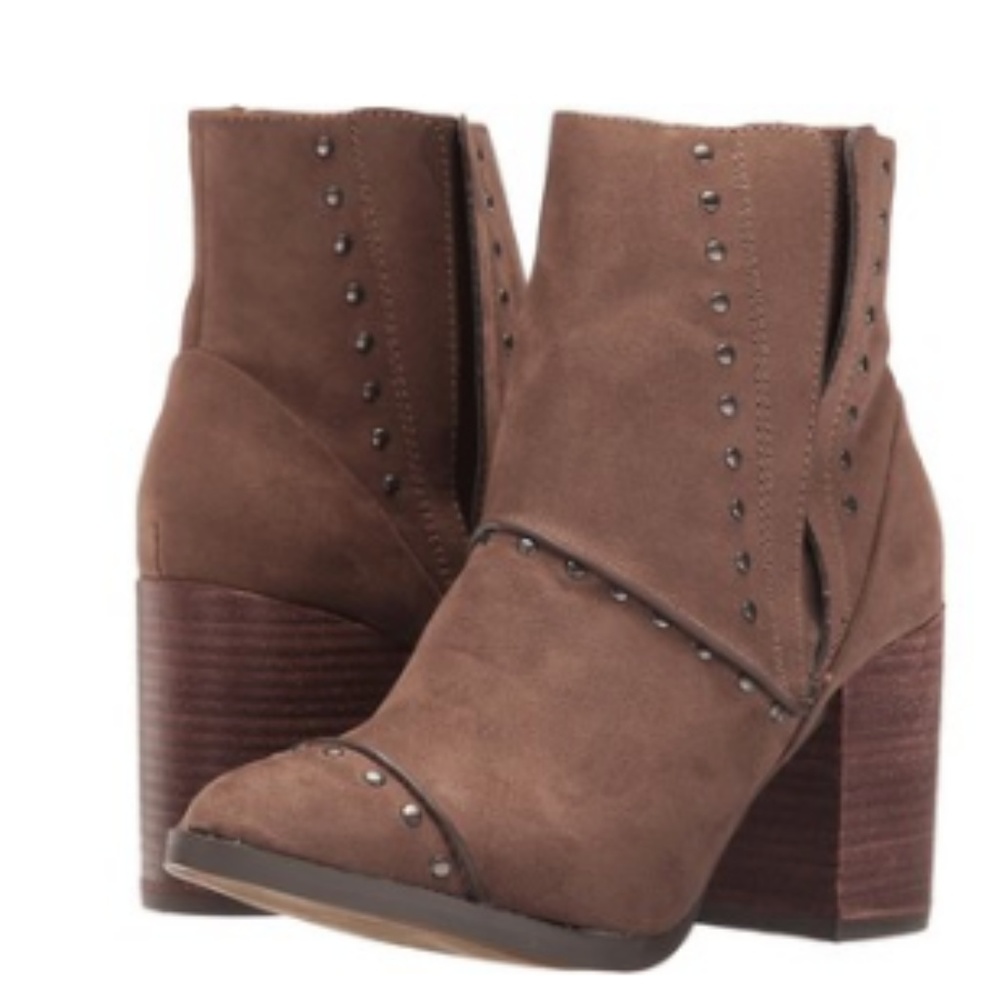 Lightly Worn Report Boots