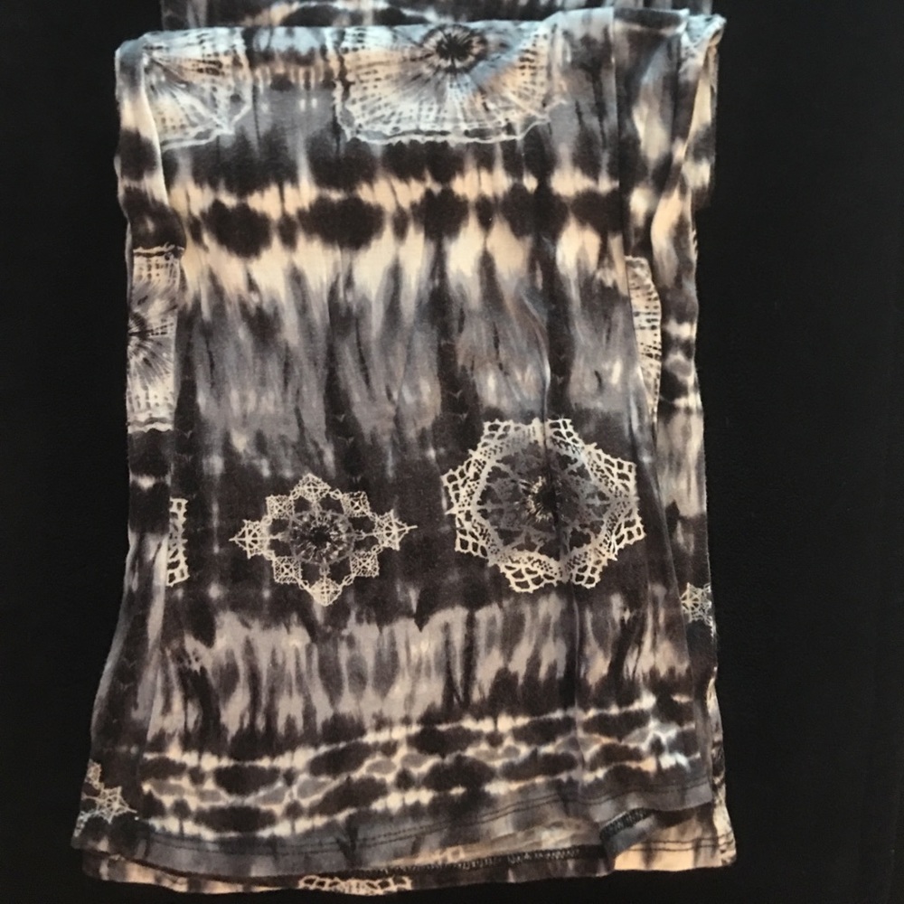 Stretchy tie dye bell bottom leggings - Picture 3 of 3
