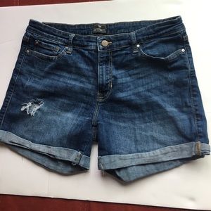 Gap Sexy Boyfriend shorts