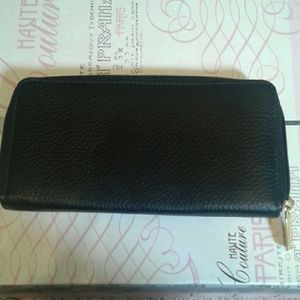 Full Zip Leather Wallet