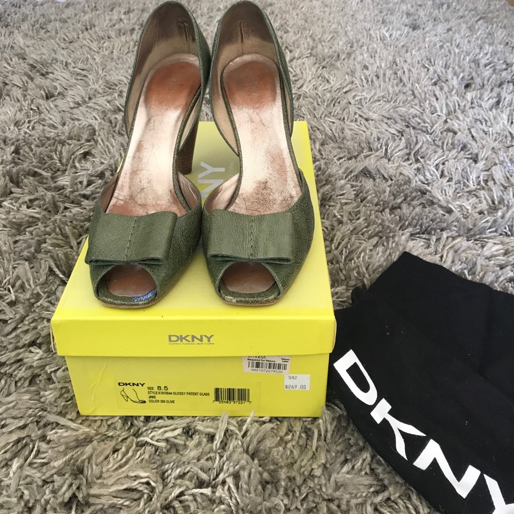 DKNY peep toe, size 8.5