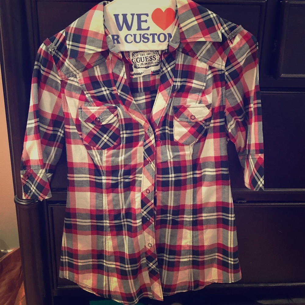 Guess button down