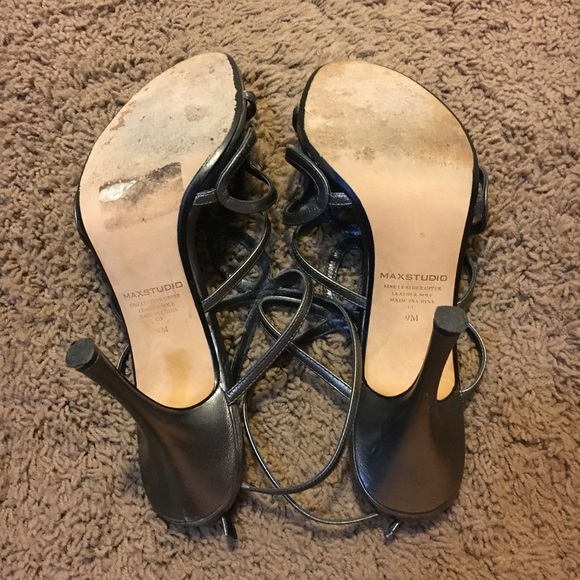 Maxstudio Gunmetal sandals size 9M - Picture 3 of 7