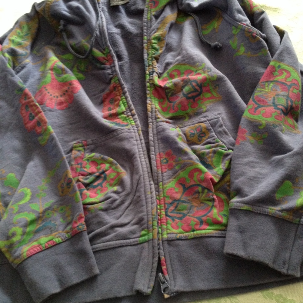 Pretty Blue Printed Hoodie - Picture 3 of 8