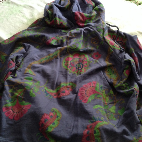 Pretty Blue Printed Hoodie - Picture 4 of 8