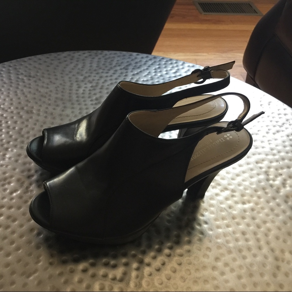 Naturalizer “Danny” Peep Toe Slingback Pumps