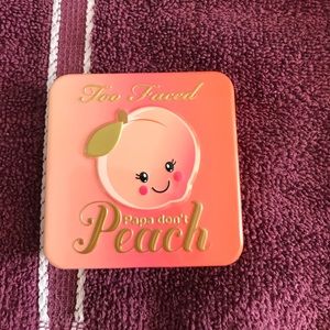Too Faced Papa Don’t Peach Blush