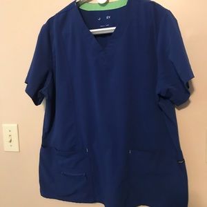 Jockey scrub top