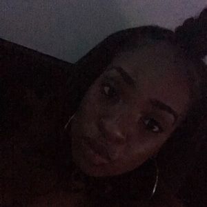 Meet your Posher, Ashly