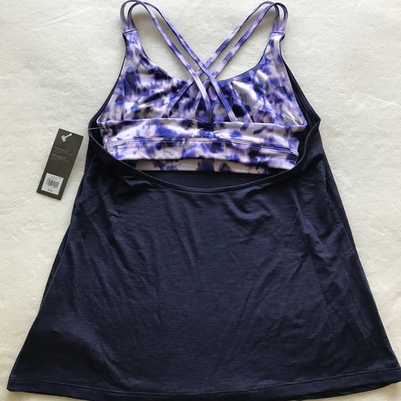 NWT Old Navy Active Strappy Tank, XS - Picture 3 of 5