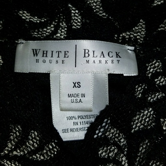 Beautiful and unique Sleeveless lace top - Picture 3 of 5