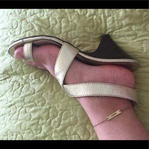 Micheal Kors mini heels