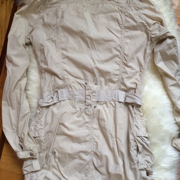 Gas parachute coat with silver hardware - Picture 3 of 3