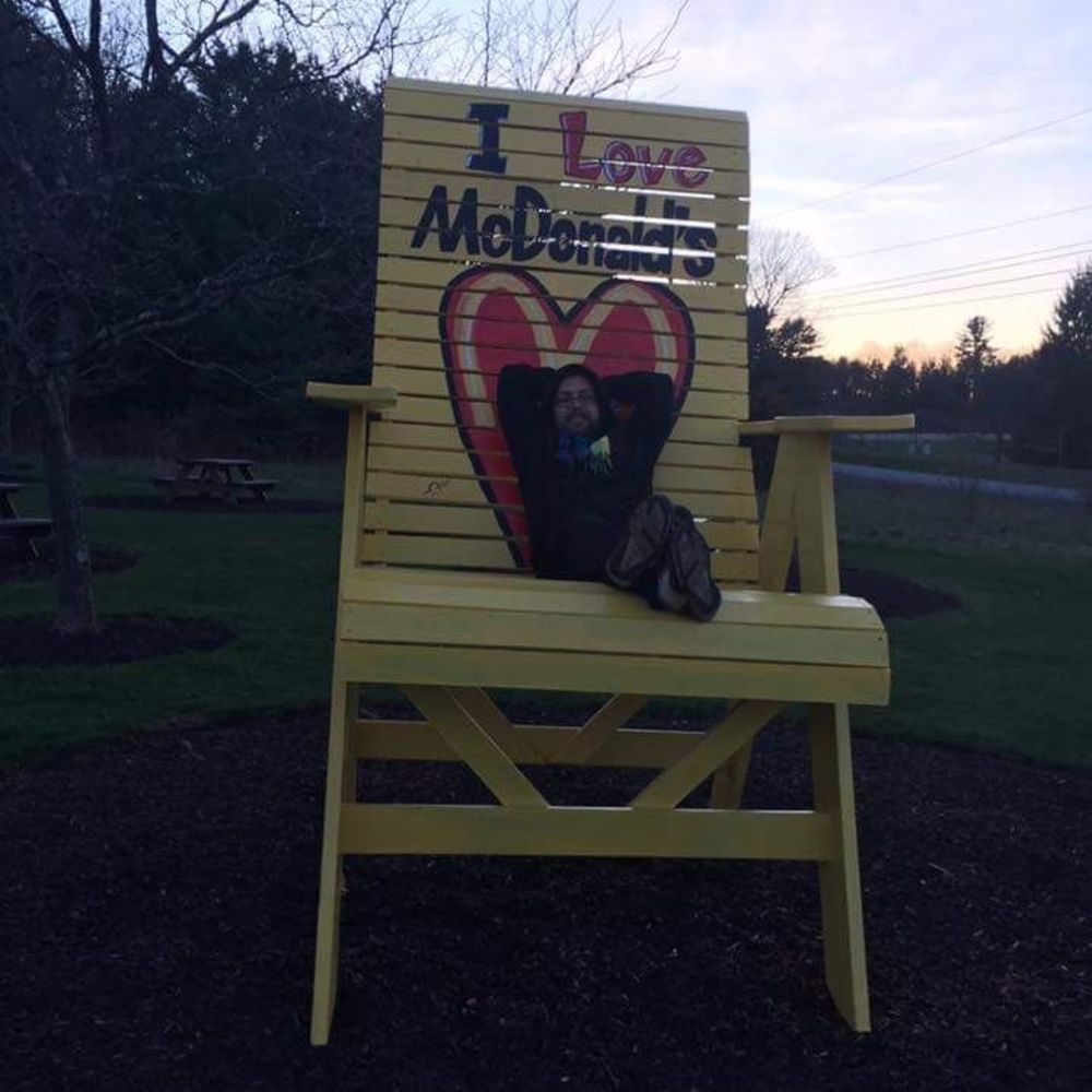 Meet your Posher, Alex