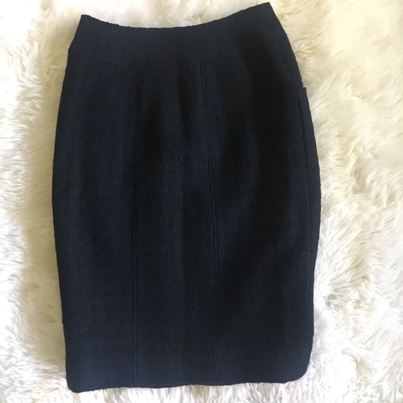 Authentic Chanel wool midi skirt houndstooth 42 M - Picture 5 of 8