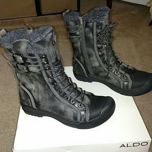 **NWT Men's Aldo Distressed look boot
