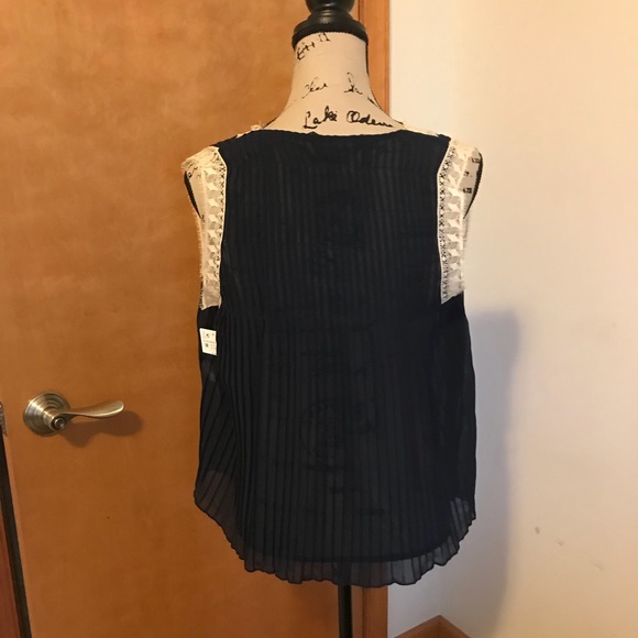 Zara Basic Collection Top - Picture 6 of 8