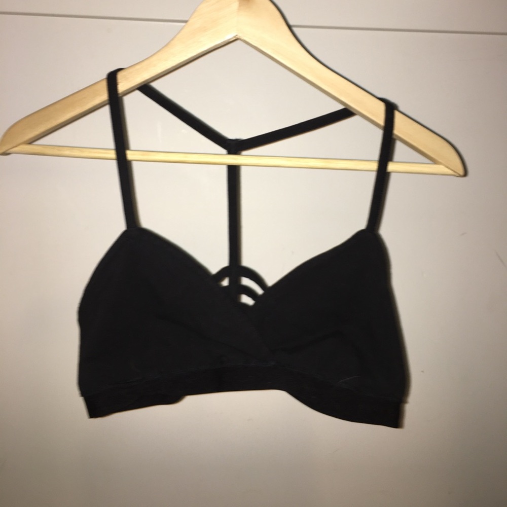 A vans medium, black bralette.
