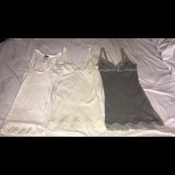 Cali Tops and Tank top - Picture 2 of 2