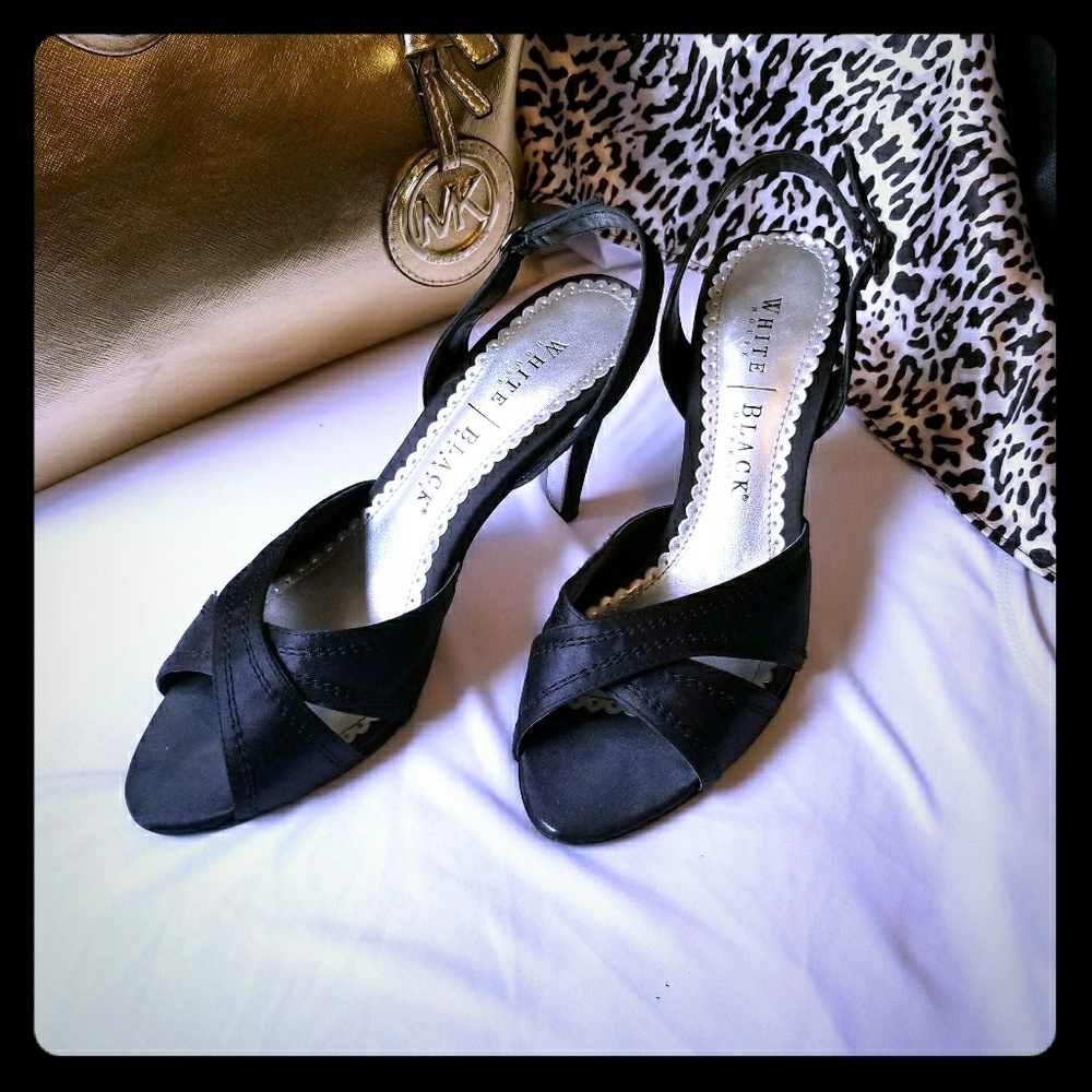 White hose black market 6.5 pumps black satin