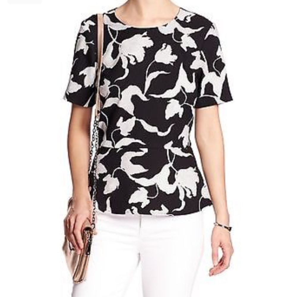 Banana Republic Peplum top. NWOT