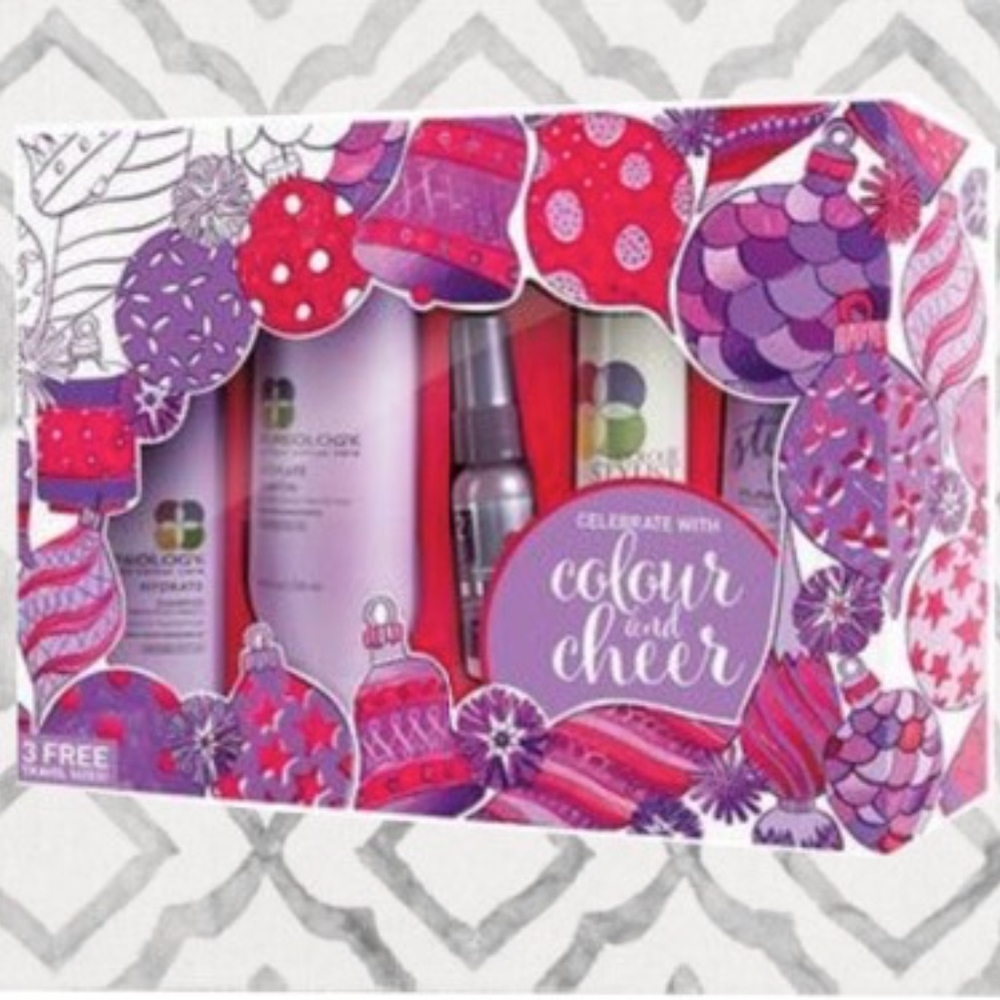 Pureology Hydrate Colour and Cheer Set