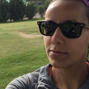 Meet your Posher, Candace