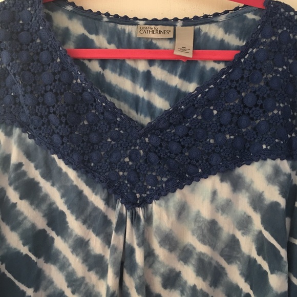 Blue/White Tie Dyed Shirt - Picture 2 of 4