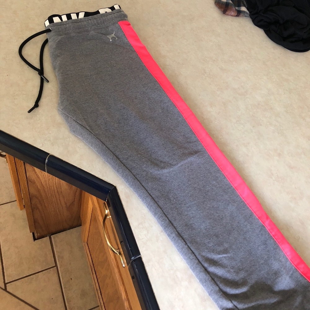 Pink grey skinny sweats ADORABLE