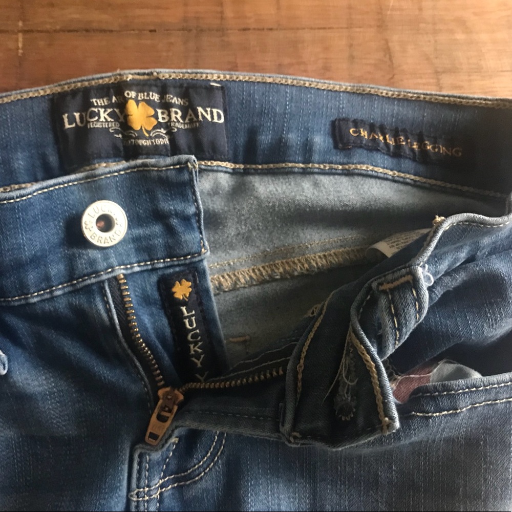 Lucky Brand Jeans!!