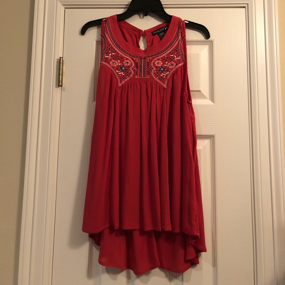 Women’s Hi-lo embroidered orange blouse-Size Large